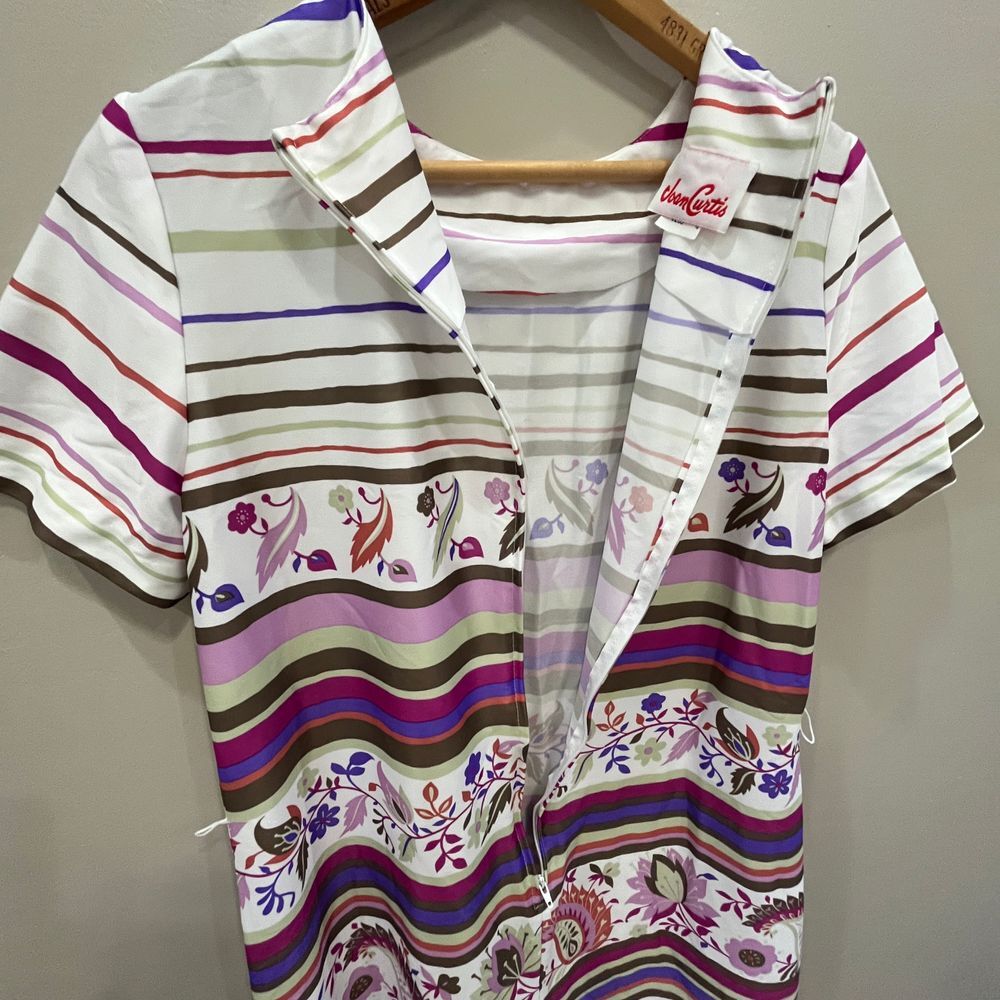 Joan Curtis Floral Striped Summer Dress with V-Neck‎ Short Sleeves Size 14